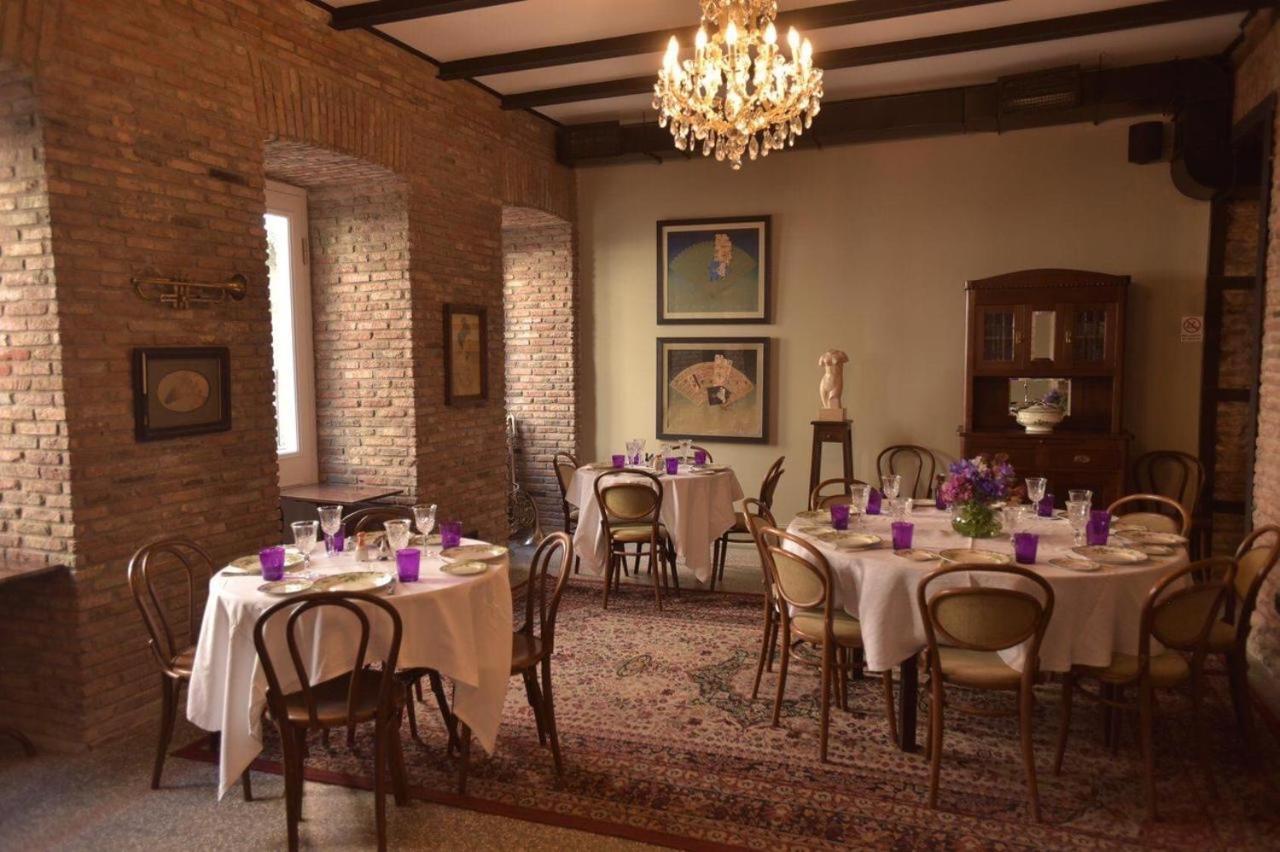 The 10 Hotel Tbilisi Luaran gambar