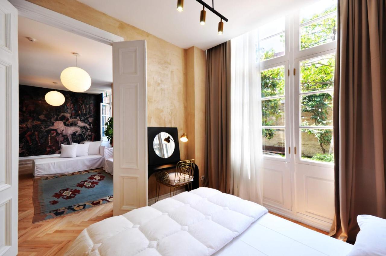 The 10 Hotel Tbilisi Luaran gambar