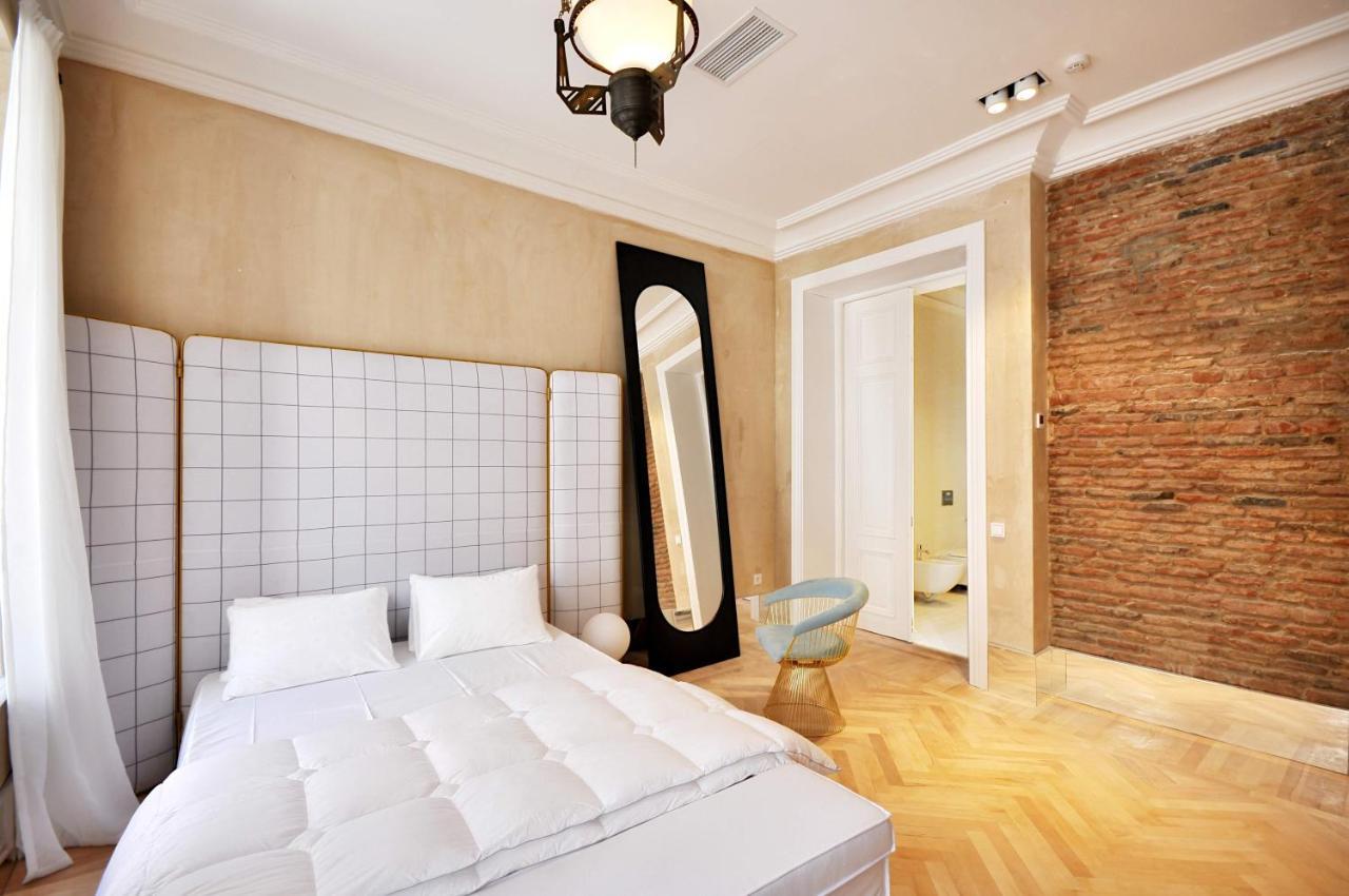 The 10 Hotel Tbilisi Luaran gambar