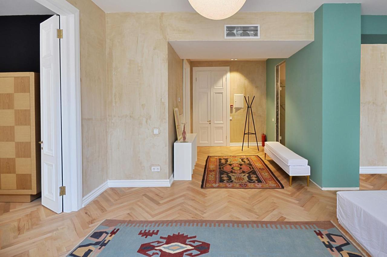 The 10 Hotel Tbilisi Luaran gambar